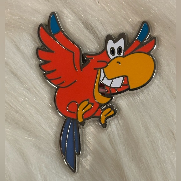 Disney Accessories - Disney Parks Pin - Villain Sidekick Booster - Aladdin - Jafar's Parrot Iago